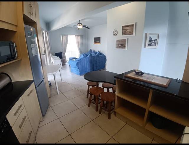 2 BEDROOM APARTMENT FOR SALE IN MARGATE BEACH